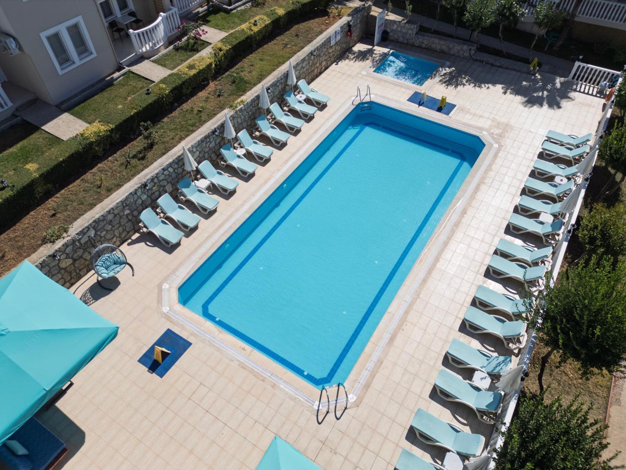 Larimar Suite Hotel โอลลุนเดนิซ ภายนอก รูปภาพ